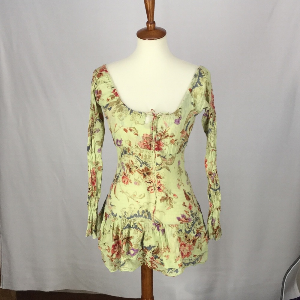 COPY - Soft scrunchie summer top